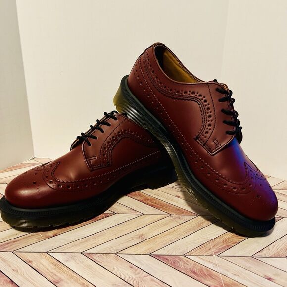 Dr Martens 3989 Cherry Red Smooth Leather Brogue M 5 W 6 Wingtip Shoes Academia - Picture 1 of 9